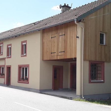 Au Val Des Meuris Bed & Breakfast Taintrux Exterior foto