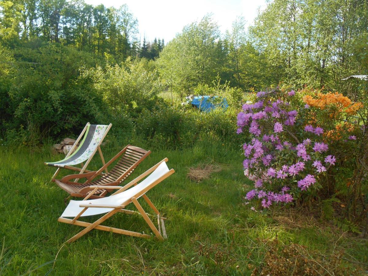 Au Val Des Meuris Bed & Breakfast Taintrux Exterior foto