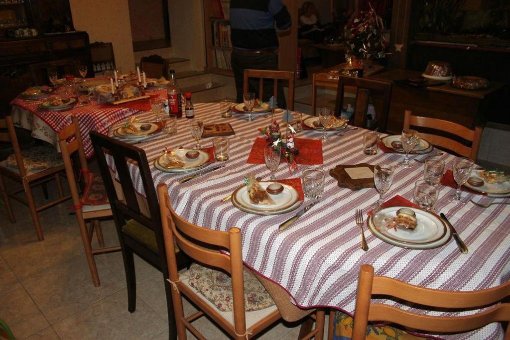 Au Val Des Meuris Bed & Breakfast Taintrux Exterior foto